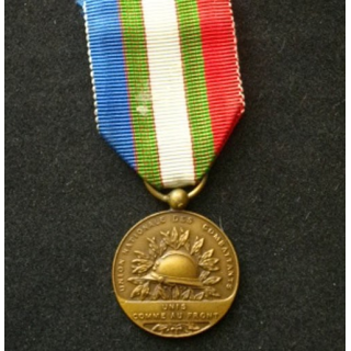 FRANCE : médaille de l'Union Nationale des Combattants UNC en bronze attribuée à Georges Gelin