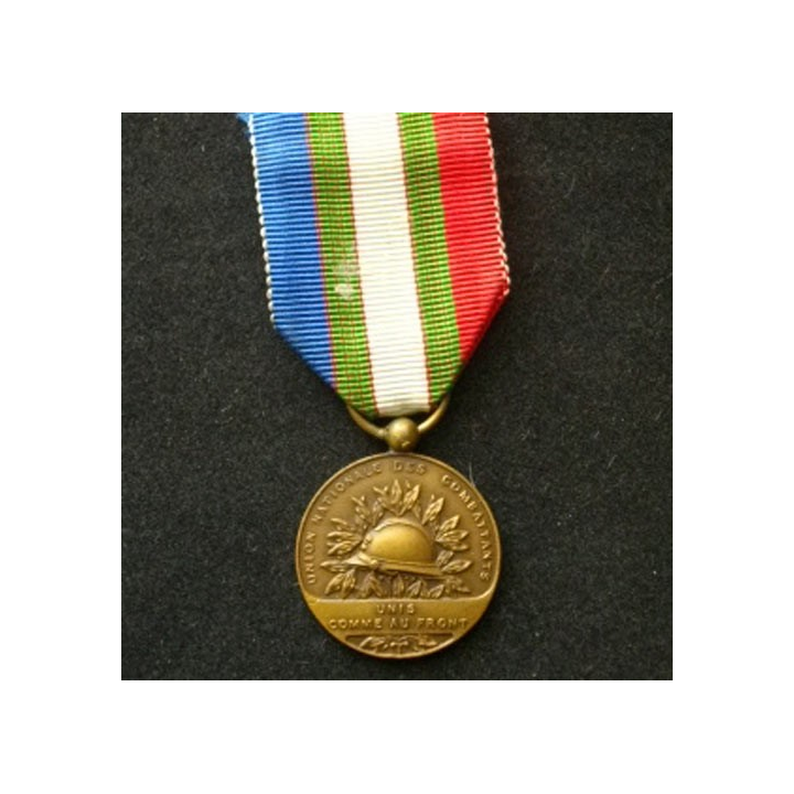 FRANCE : médaille de l'Union Nationale des Combattants UNC en bronze attribuée à Georges Gelin