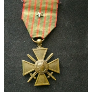 FRANCE : Croix de guerre 1914-1917 avec une citation (étoile de bronze) en bronze