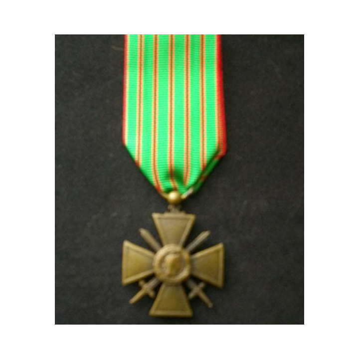 FRANCE : Croix de guerre 1914-1916 en bronze
