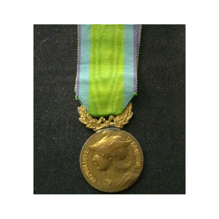 FRANCE : médaille du Bien Public en bronze