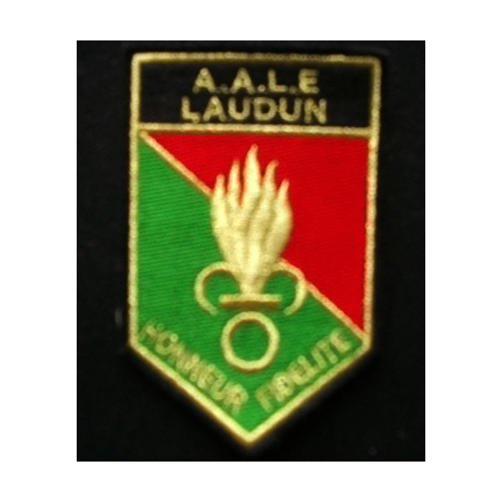 LEGION : insigne tissu de la légion antenne de Laudun de taille 10,5 cm x 6,7 cm brodé fils d'or
