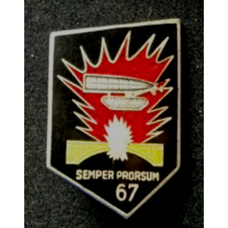 BELGIQUE : insigne de la 67° compagnie du Génie Belge avec comme devise "Semper prorsum" de fabrication Drago