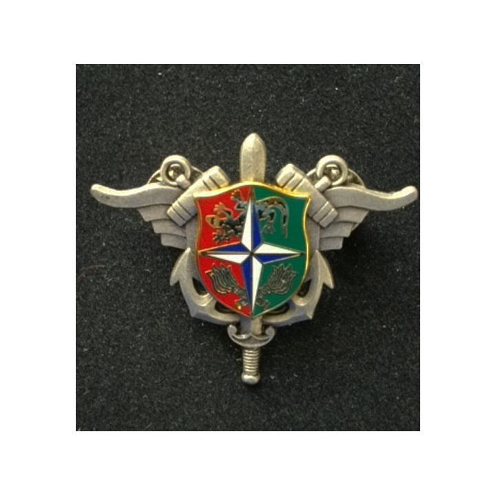 ESSENCES : insigne du service des essences à la SFOR de fabrication JMM H. 789