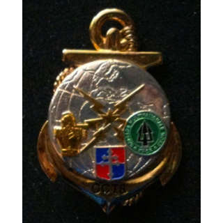 TRANS : insigne de la 8° compagnie de commandement des transmissions (CCT) au Kosovo opération trident