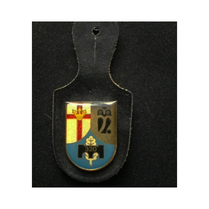 ALLEMAGNE : insigne du génie allemand 320° compagnie de pontage sur cuir