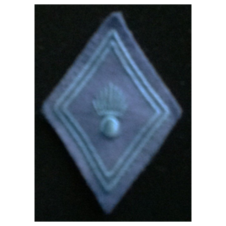 losange de bras modèle 45 : élèves d'école militaire fond bleu clair 