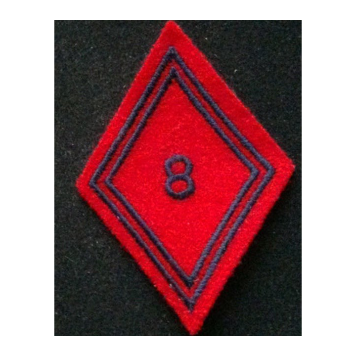 losange de bras modèle 45 :  8° régiment d'artillerie troupe