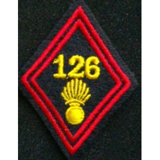 losange de bras modèle 45 INFANTERIE 126° RI CADRE : insigne de losange de bras modèle 45 du 126° régiment d'infanterie cadre
