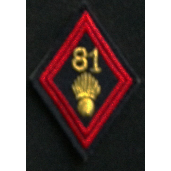 losange de bras modèle 45 INFANTERIE 81° RI CADRE : insigne de losange de bras modèle 45 du 81° régiment d'infanterie cadre