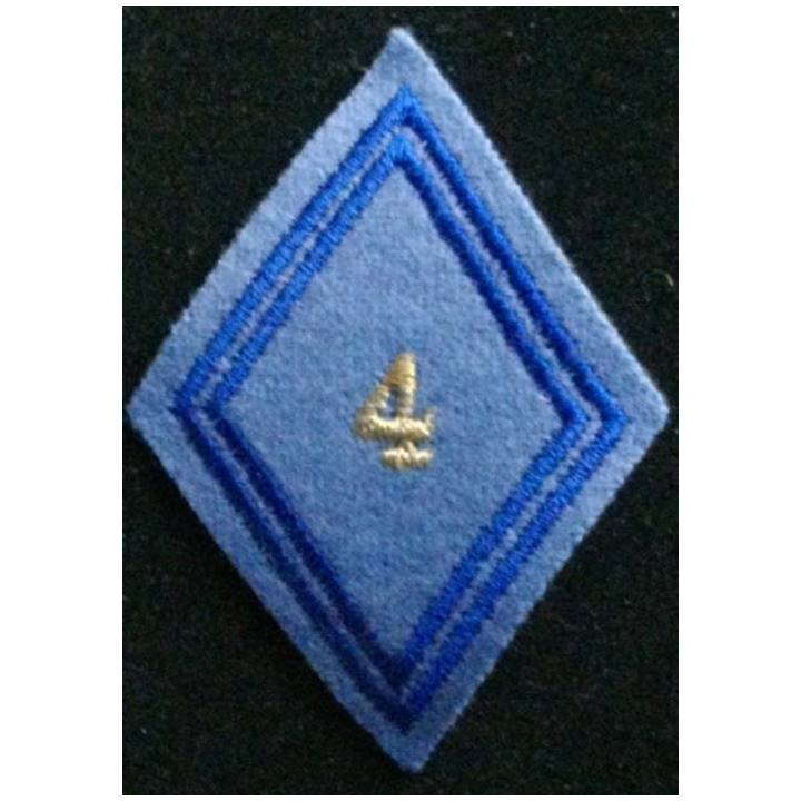 losange de bras modèle 45 MATERIEL 4° RMAT CADRE : insigne de losange de bras modèle 45 du 4° régiment du matériel cadre