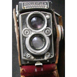 APPAREIL PHOTO : ROLLEIFLEX OBJECTIF PLANAR 1:35 & 1:2,8 F à 75 mm