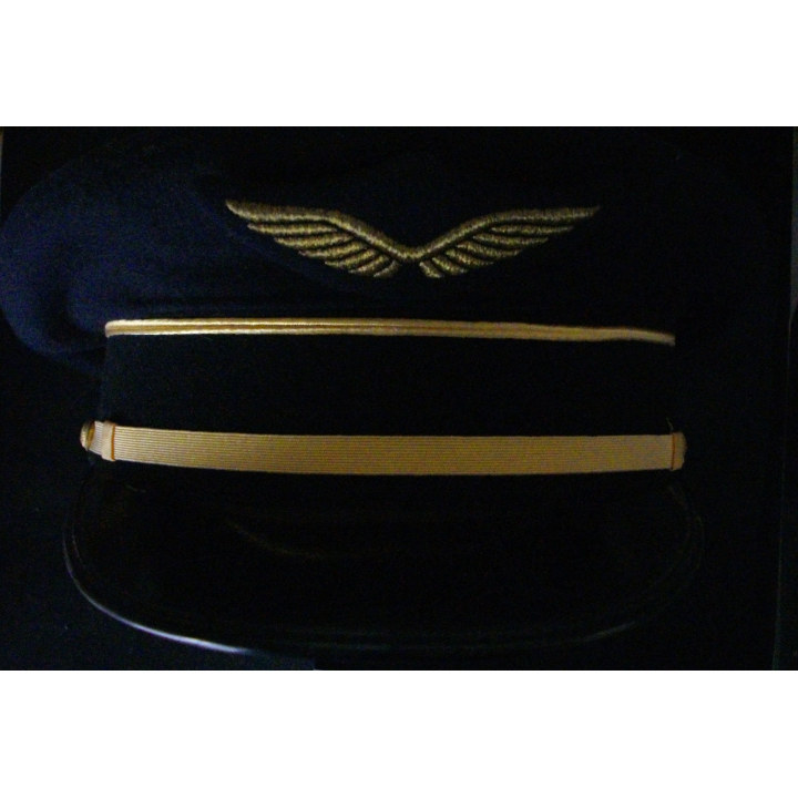 Cette casquette de sergent ou de sergent chef de l'Armée de l'Air
