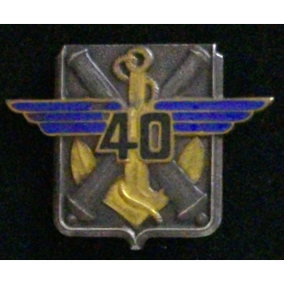 Insigne du 40° groupe autonome colonial des forces terrestres antiaériennes de fabrication Drago Béranger