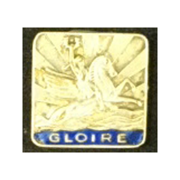 GLOIRE insigne croiseur Gloire fabrication Augis Lyon en émail