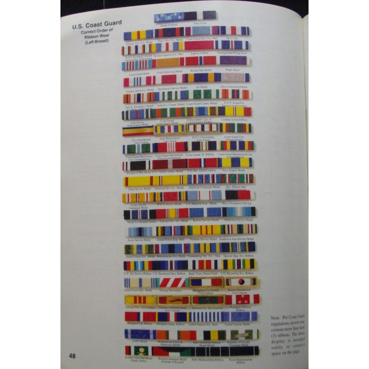 US Military medals 1939 to Present par Colonel Frank Foster et M. Lawrence Borts