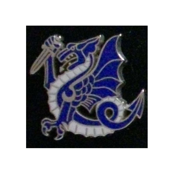 Centre de l'insigne du 8° RPIMA dragon bleu