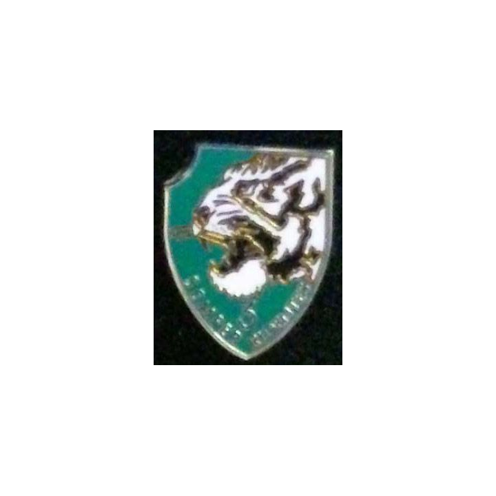 Pin's du 3° escadron du 12° régiment de cuirs  de fabrication Boussemart