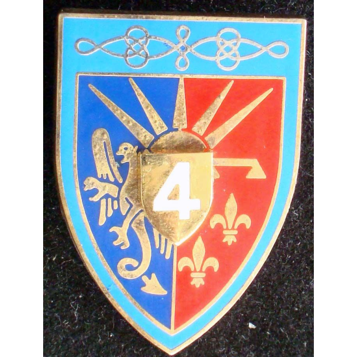 4° régiment de hussards fabriqué par Arthus Bertrand pour les éditions Atlas