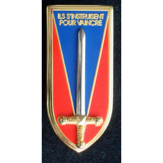 Ecole spéciale militaire de Saint Cyr fabriqué par Arthus Bertrand pour les éditions Atlas