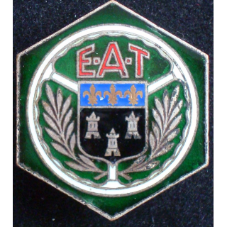EAT de fabrication Drago Paris G.972 en émail dos guilloché boléro rond au nom du fabricant
