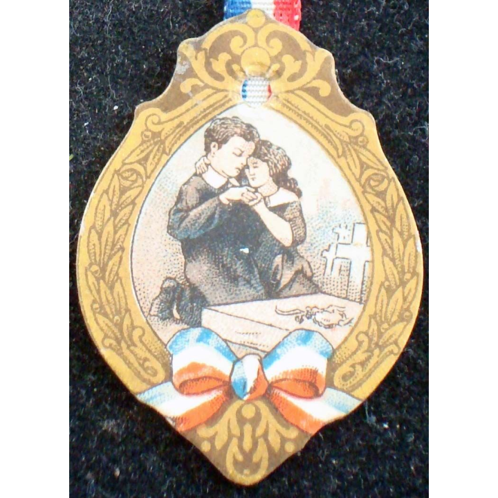 Insigne cartonné de la journée nationale des orphelins de la guerre