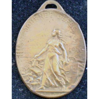 JOURNEE 1914 - 1918  :  médaille en métal embouti doré de la journée serbé