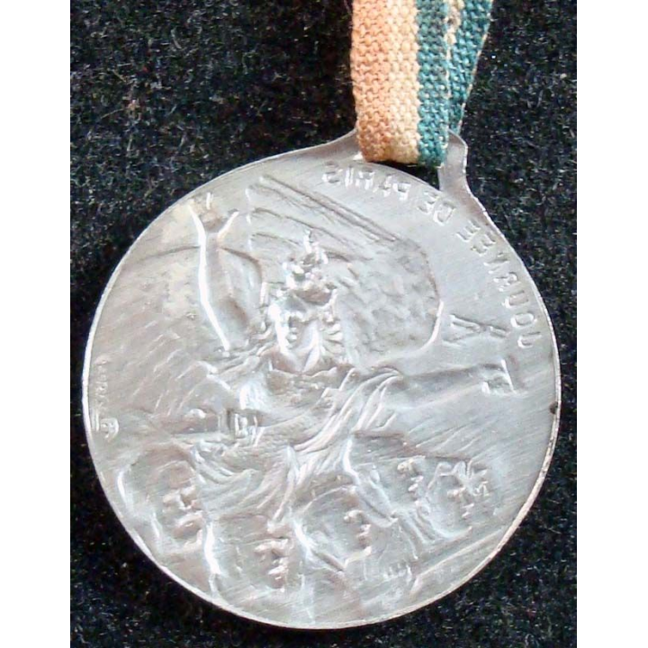 JOURNEE 1914 - 1918  :  médaille en métal embouti argenté de la journée de Paris