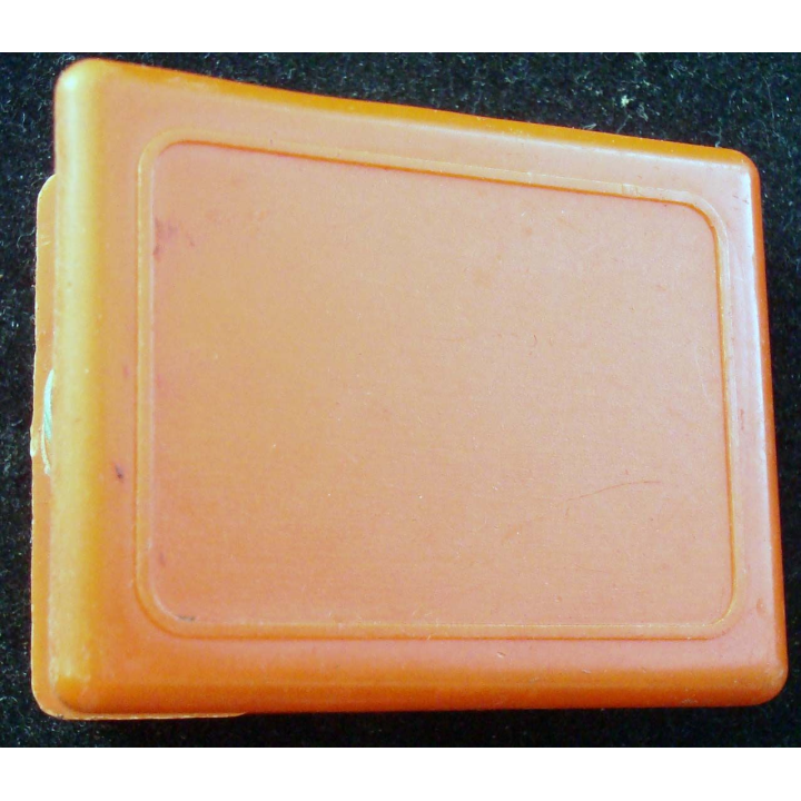 MAGNET FRIGO : pince à pense bête magnétique de couleur orange