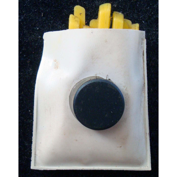 Magnet frigo représentant un cornet de french fries