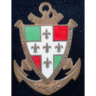 11° régiment d'artillerie coloniale de fabrication Mardini G. 820 en émail quartiers rouges