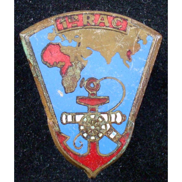 4° régiment d'artillerie coloniale de fabrication Drago Romainville en émail épingle coupée