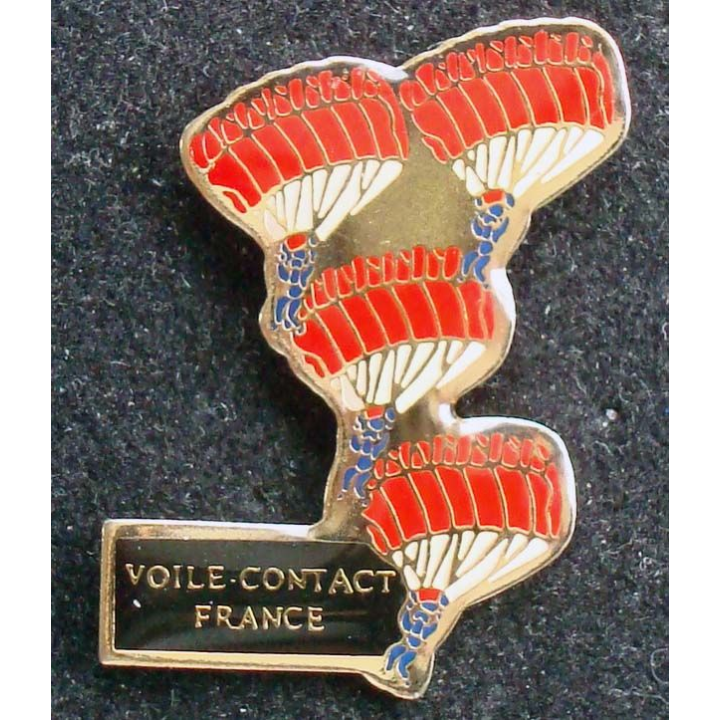 Pin's parachute : pin's représentant les voiles de contact de parachute