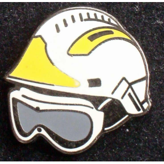 Pin's pompier : pin's de casque de pompiers