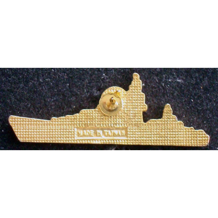 Pin's militaire : pin's représentant la frégate Duquesne D 603