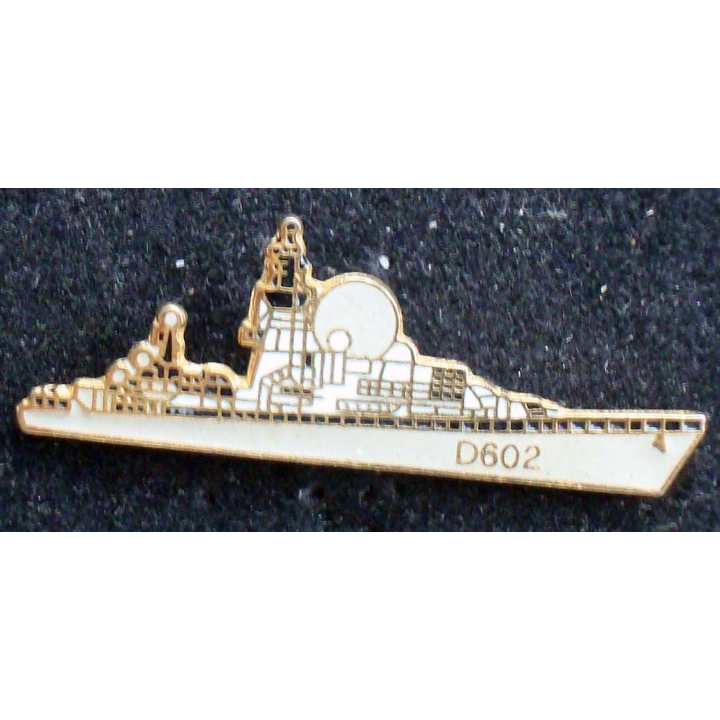 Pin's militaire : pin's représentant la frégate Suffren D 602