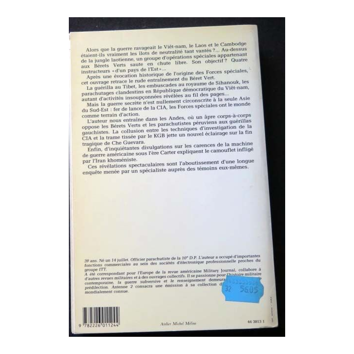 HISTOIRE MILITAIRE : Livre Les Bérêts verts les commandos de la CIA