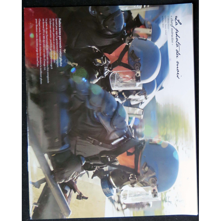 Gendarmerie n° 335 de mars 2011 sur les hommages aux victimes du devoir