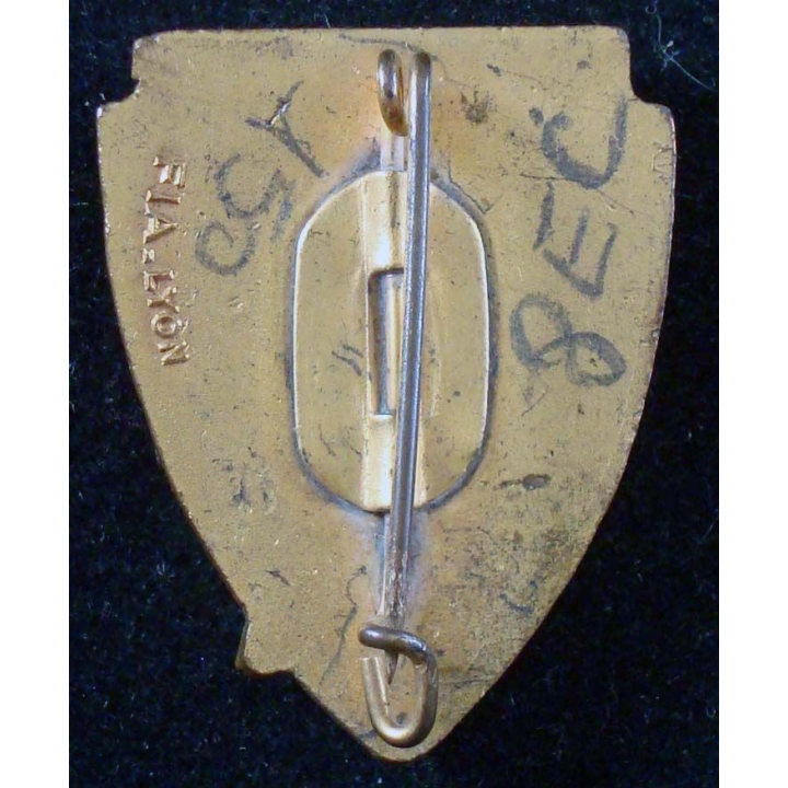 8° EC de fabrication FIA en émail