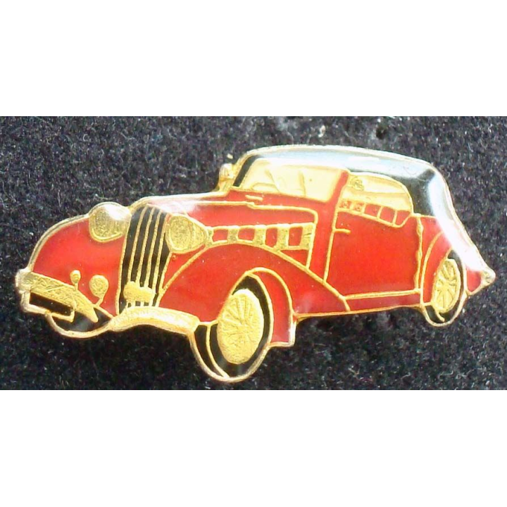 Pin's automobile : pin's représentant une vieille voiture