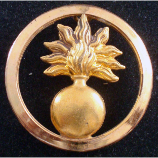 INSIGNE DE BÉRET DES ÉCOLES : insigne de bérêt des écoles de fabrication Béraudy-Vaure