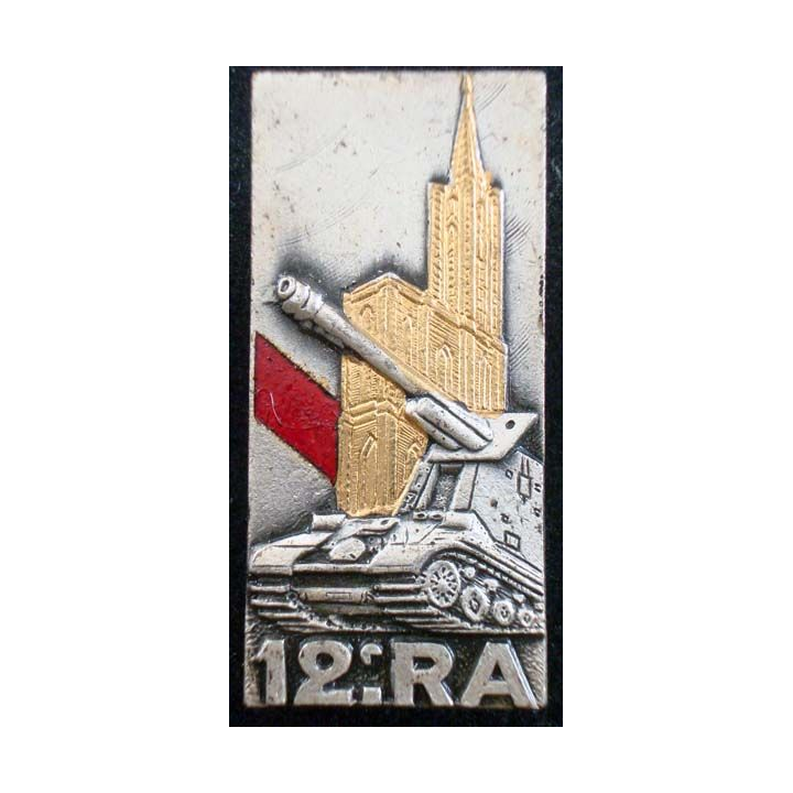 12° RA : insigne métallique du 12° régiment d'artillerie de fabrication Drago G. 1921 