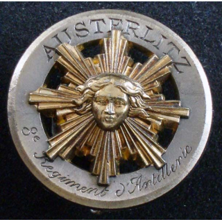 8° RA : insigne métallique du 8° régiment d'artillerie de fabrication Delsart