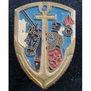 RACL :  Insigne métallique du régiment d'artillerie coloniale du Levant de fabrication Drago Béranger