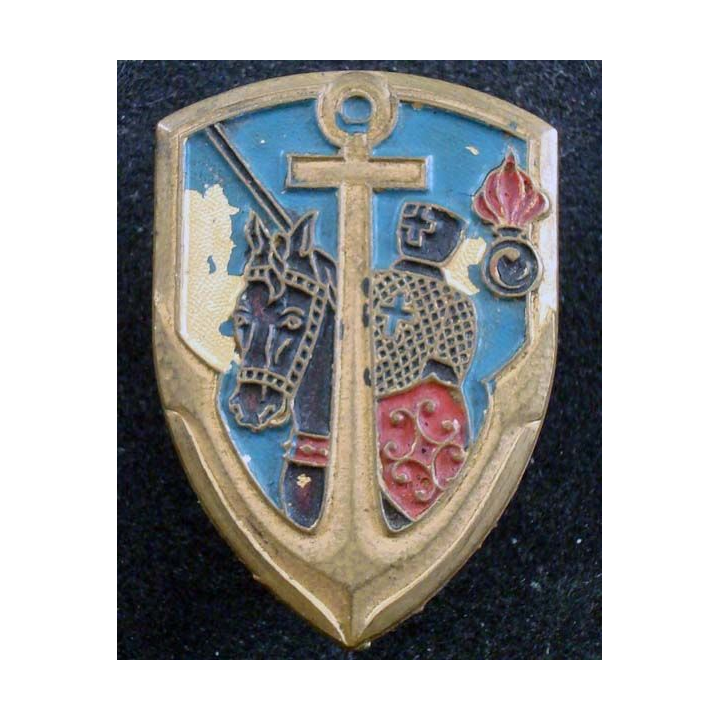 RACL :  Insigne métallique du régiment d'artillerie coloniale du Levant de fabrication Drago Béranger