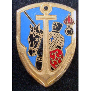 RACL :  Insigne métallique du régiment d'artillerie coloniale du Levant de fabrication Drago Béranger