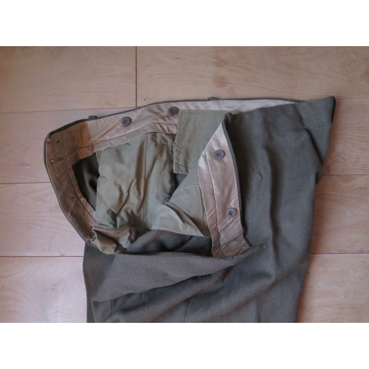 MILITARIA :