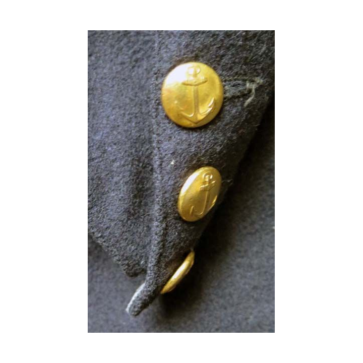 MILITARIA : tenue de marin suédois du début des années 1970 comprenant veste, pantalon et bachi