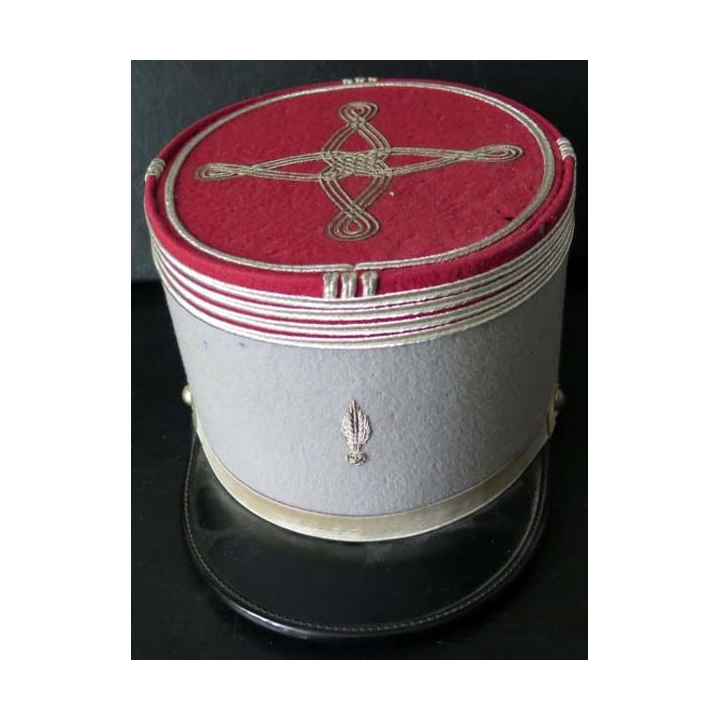 MILITARIA : Képi de chef d'escadrons de cavalerie (un peu mité) de taille 56