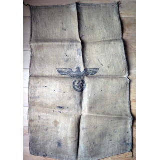 MILITARIA : Sac à vivres allemand de Monsieur Plaquet à Strasbourg de 1,20 m par 0,70 m